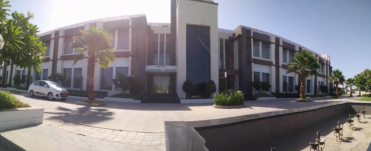 Hotel Anantaragreens Disa Exterior photo