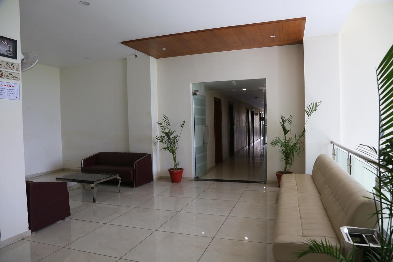 Hotel Anantaragreens Disa Exterior photo